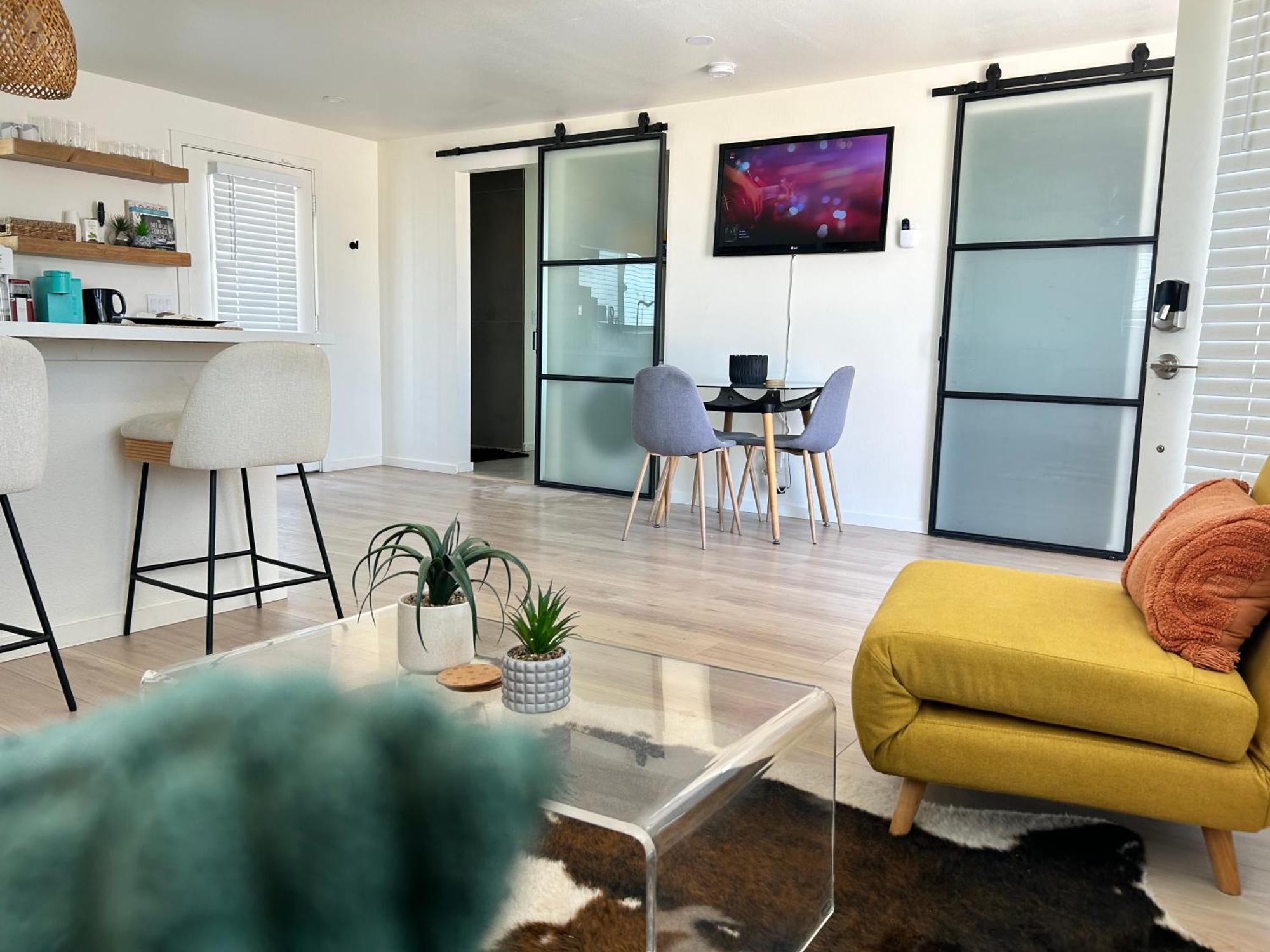 Serene Modern Home Backdoor With Great Wifi, Games, Movies, Patio Seating And Bbq Easy Access To North Joshua Tree National Park In 10 Minutes Twentynine Palms Exterior foto